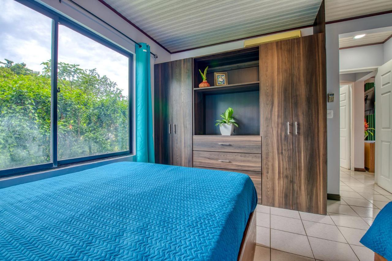 Golden Getaway Apartments Liberia Bagian luar foto